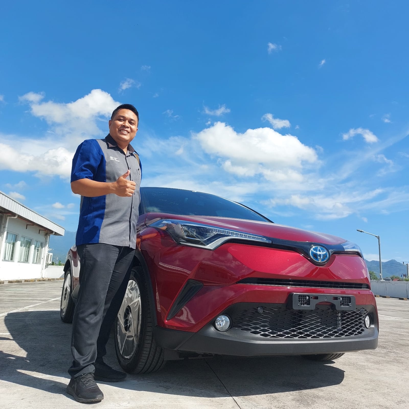 zaki toyota suharmaji 2000